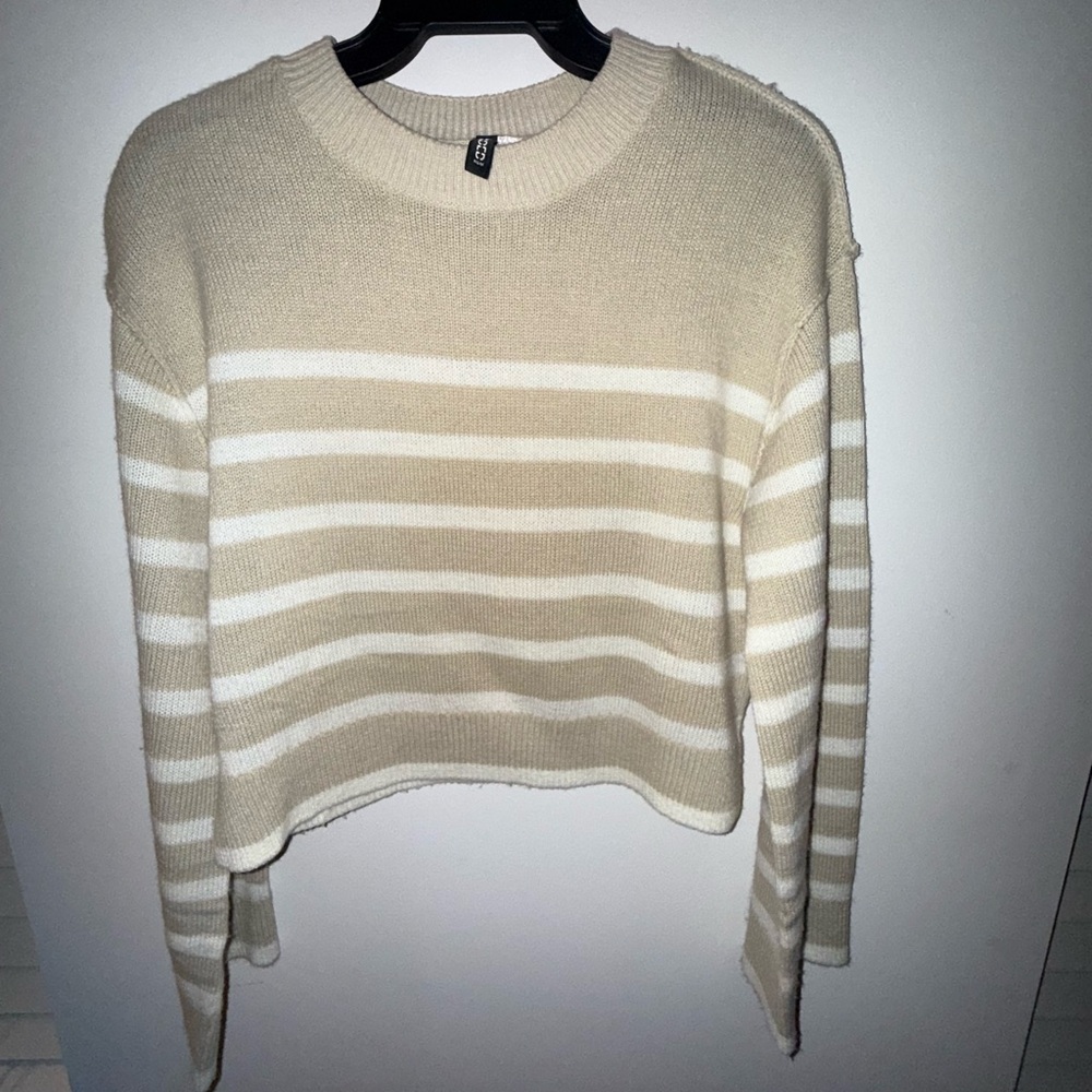 H&M Beige and White Striped Sweater